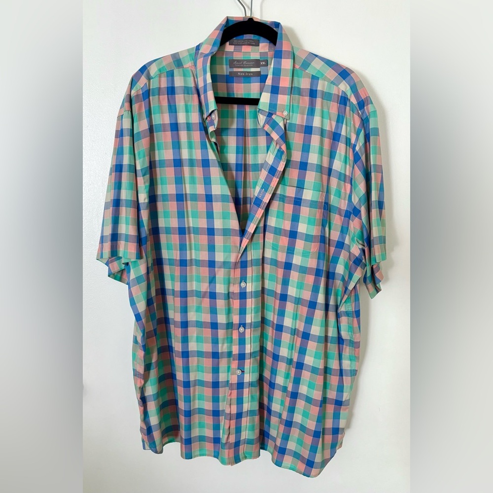 Button up colorful checkered pattern men’s 2xl